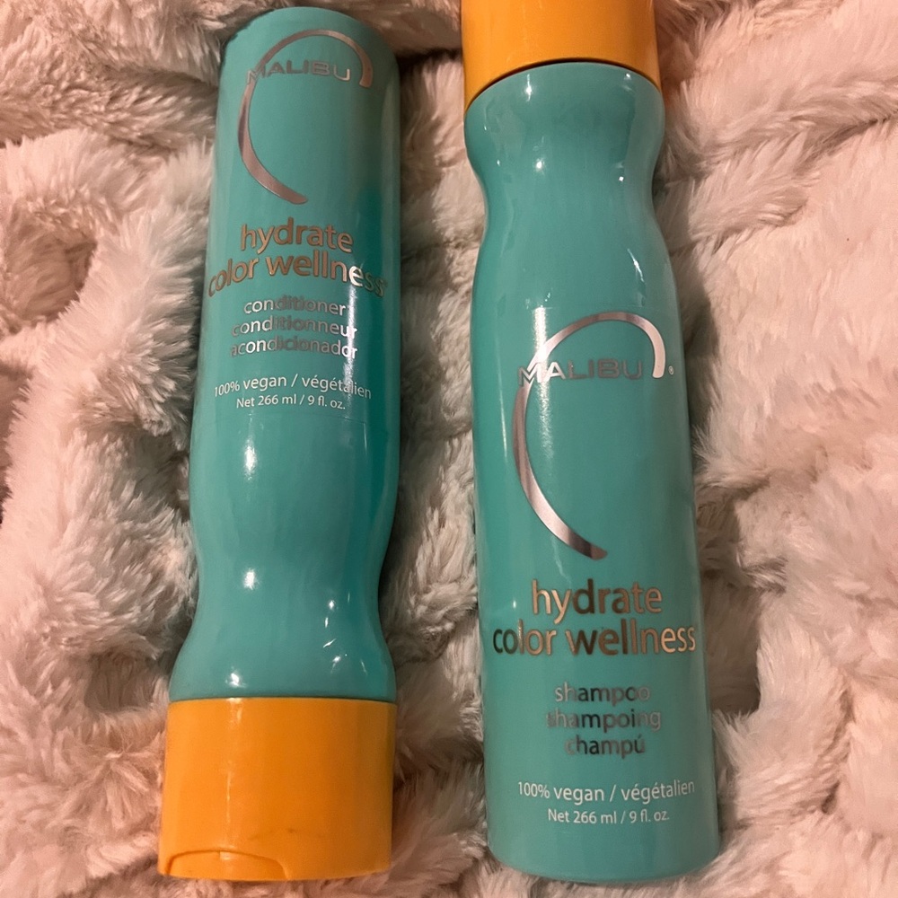 Malibu Hydrate Color Wellness Teal Shampoo